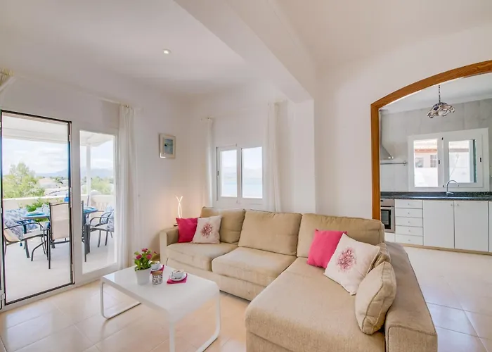 Apartment With Views Of The Bay Of Pollenca